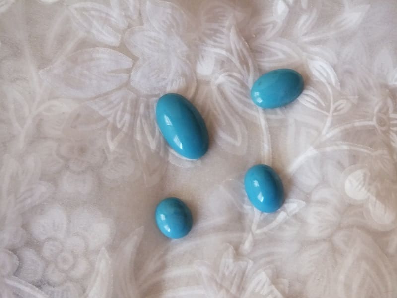 Avantages des perles de pierre turquoise