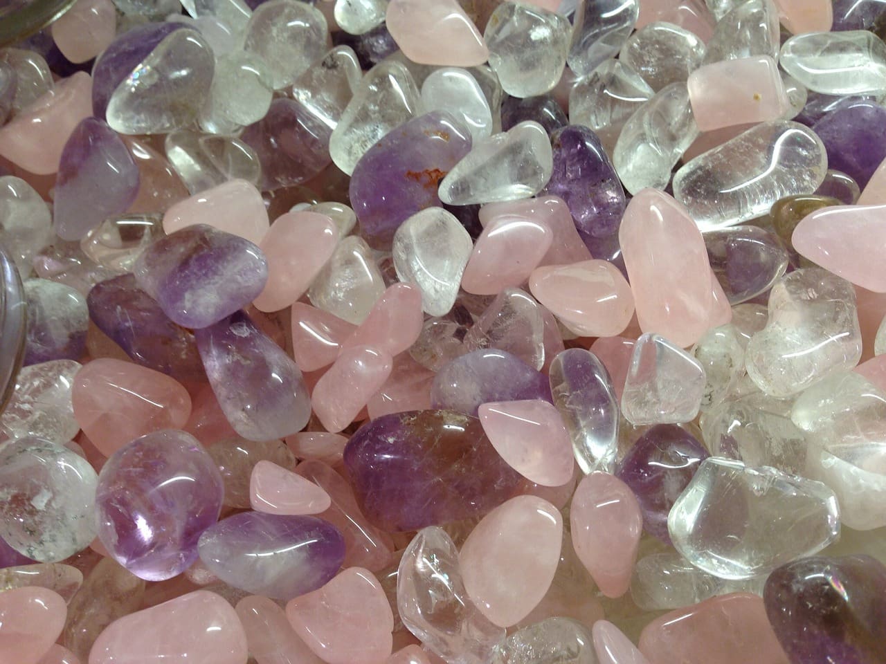 Avantages de la pierre de quartz : Diverses variétés de pierres de quartz