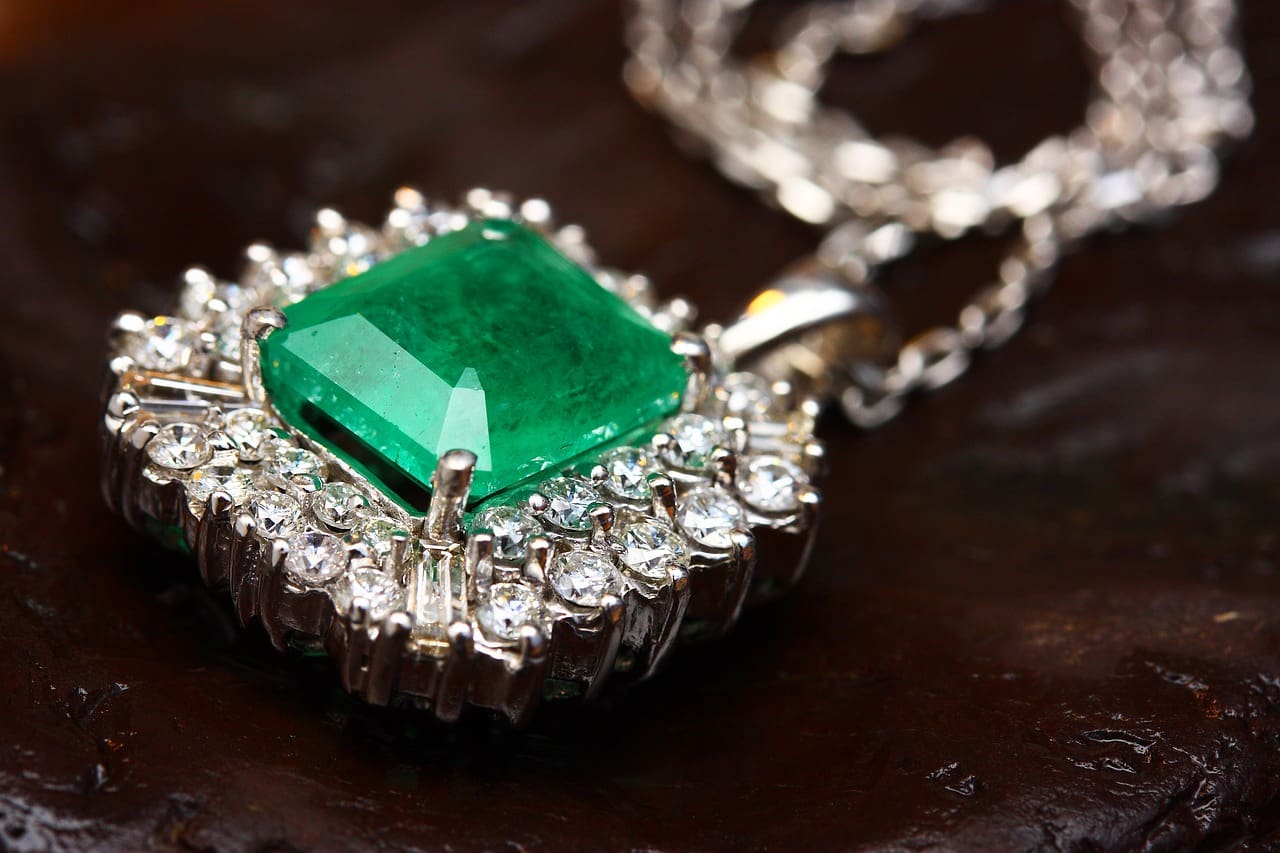 Le jade est la pierre précieuse naturelle la plus puissante