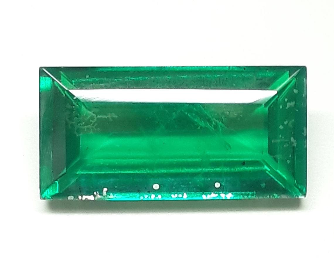 Pedra verde esmeralda natural